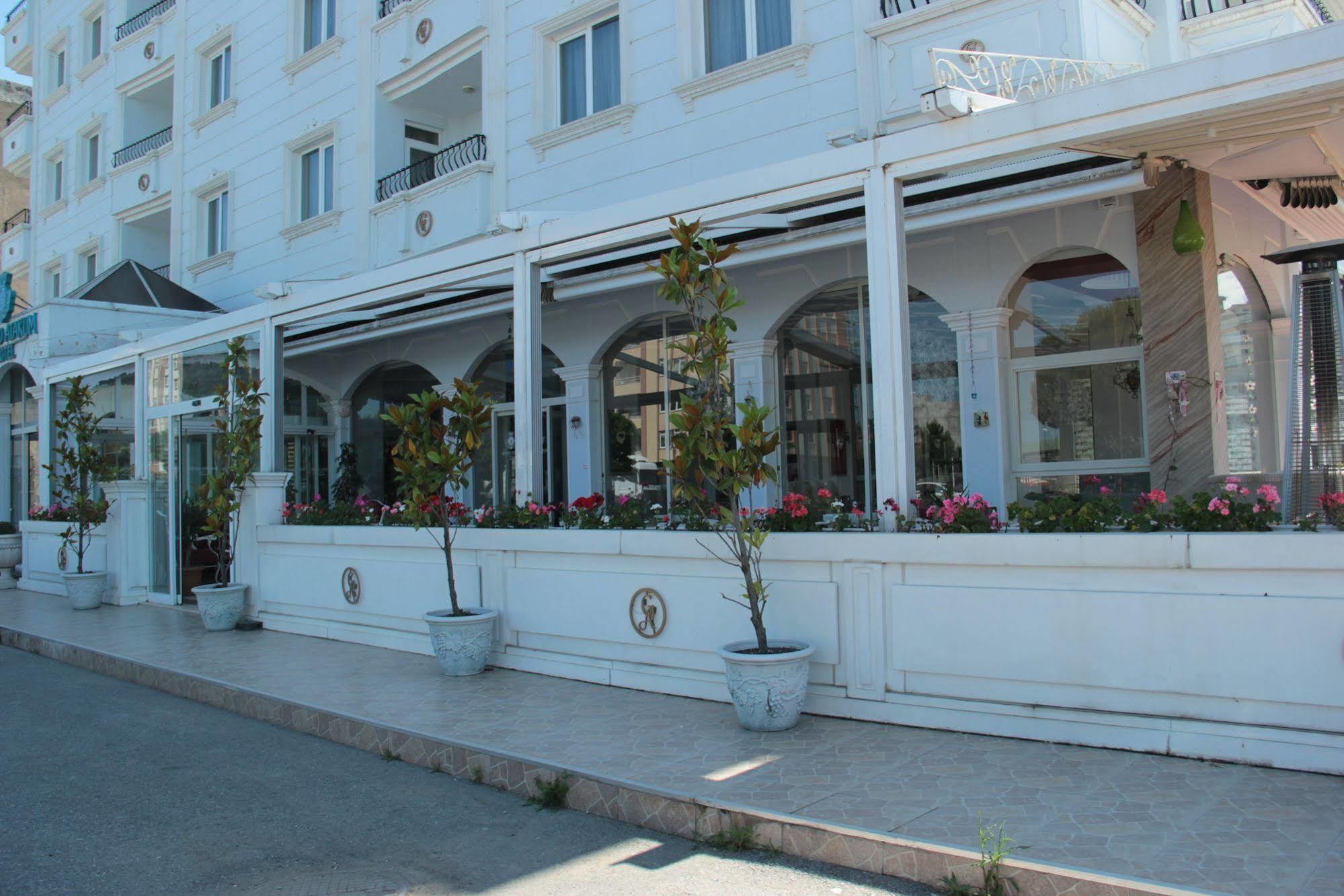 Grand Atakum Hotel Samsun Exterior photo